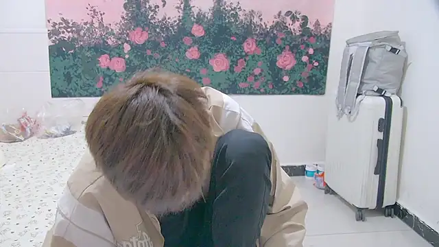 paofu-001's Live XXX Chat