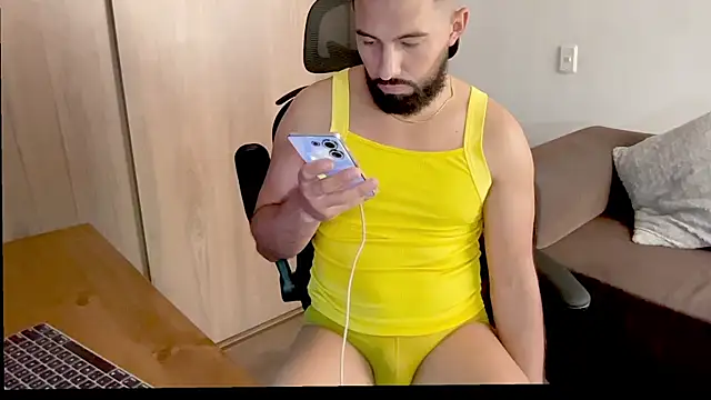 Rob_fab live XXX chat