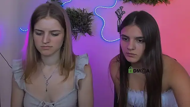 צ'אט XXX בשידור חי של lisa_dark_