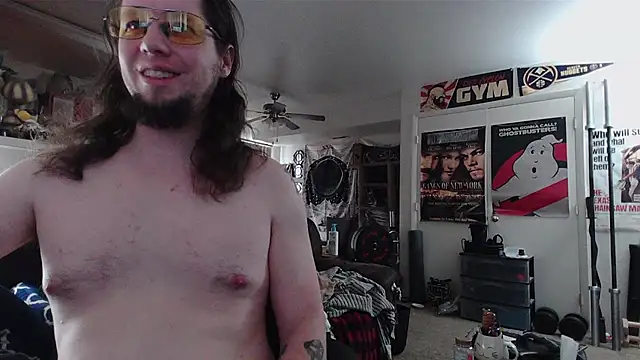 Chat XXX en directo de biggerisbetter12