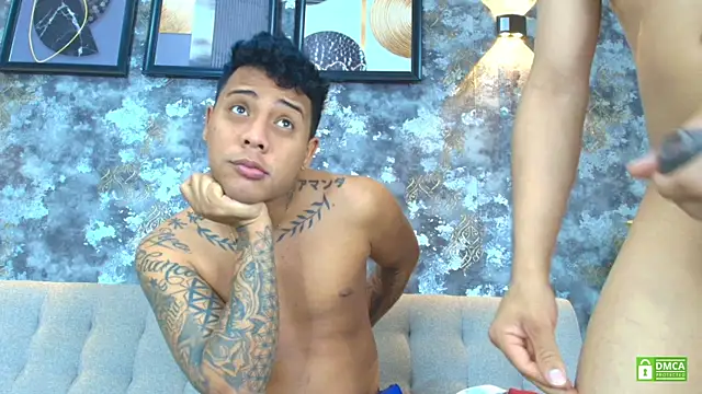 Alejandro_and_Deiby XXX чат на живо
