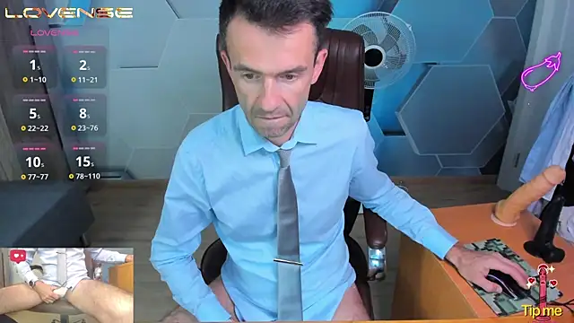 Chat XXX Live SteveTiger