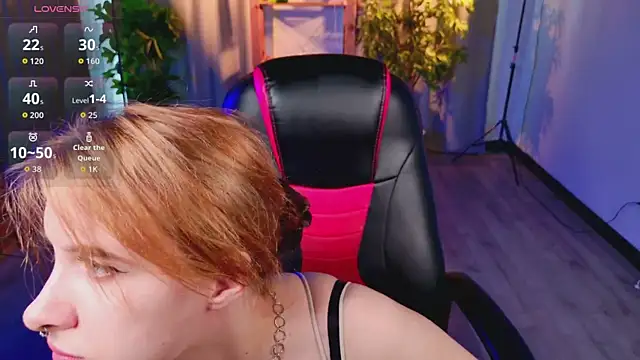 miraiakik Chat XXX live