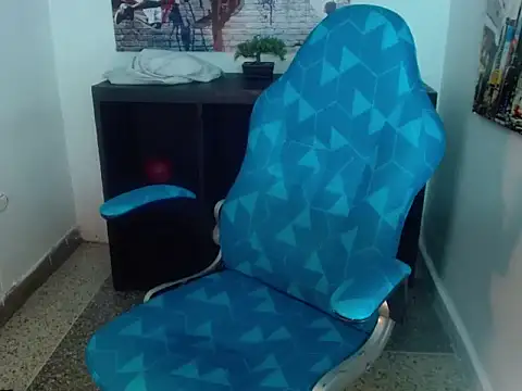 XXX chat uživo modela Brian_Adler