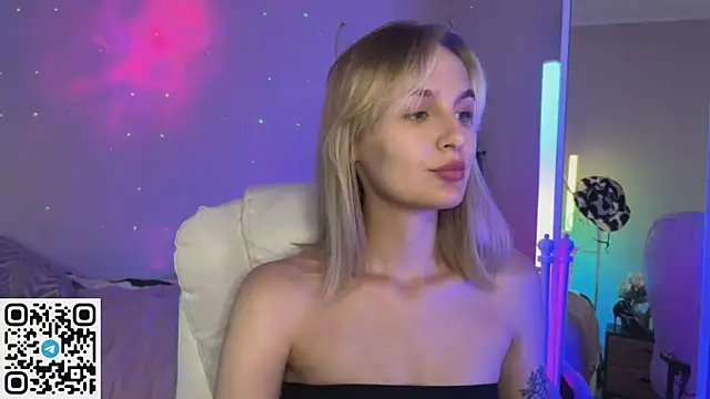 _Vikky_Moon_ Obrolan Langsung XXX