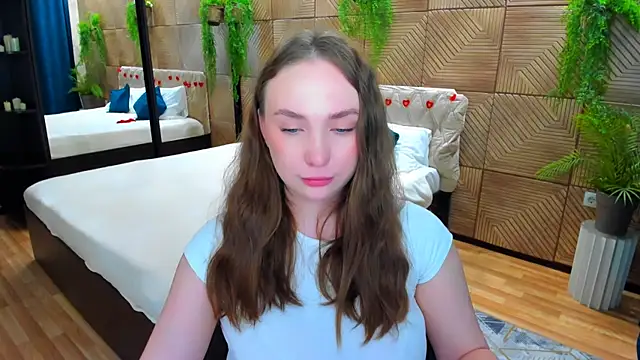 TrueReincarnation Live XXX-chat