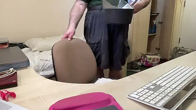 XXX chat uživo modela coach-karl