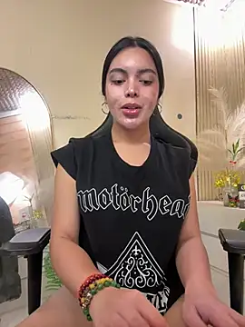 TS-SimplyTheBest Live XXX Chat