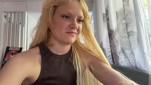 Chat XXX en directo de FreedaDeloach