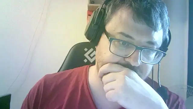 Živý XXX chat SirAbuser