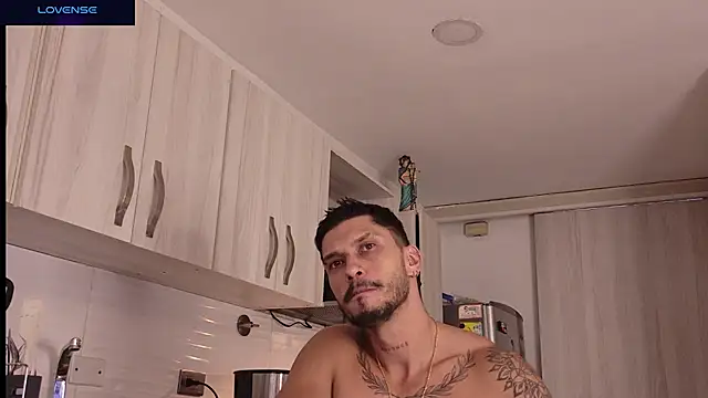 Seth_Vegaa: απευθείας συνομιλία ΧΧΧ