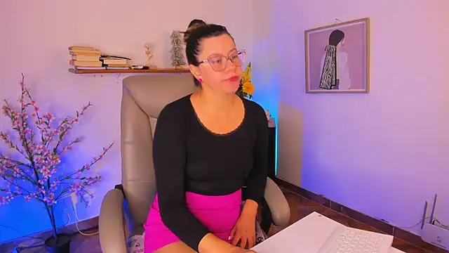 Chanelll_Taylorr_'s Live XXX Chat