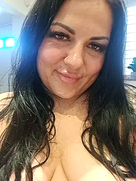 juliaaa18 live XXX chat