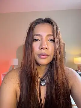 Pushaina__1 live XXX chat