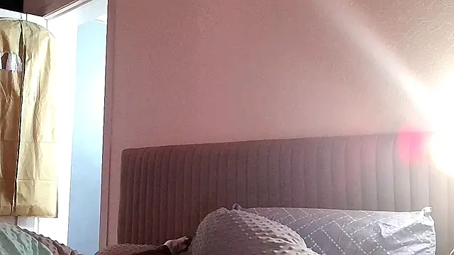 miss_preggie Adlı Modelin Canlı XXX Sohbeti