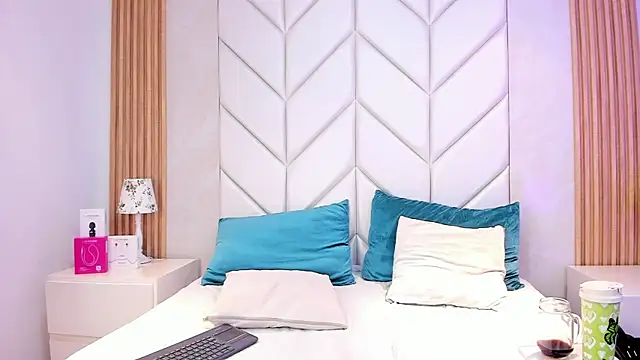 Samanta_Rave Chat XXX in diretta