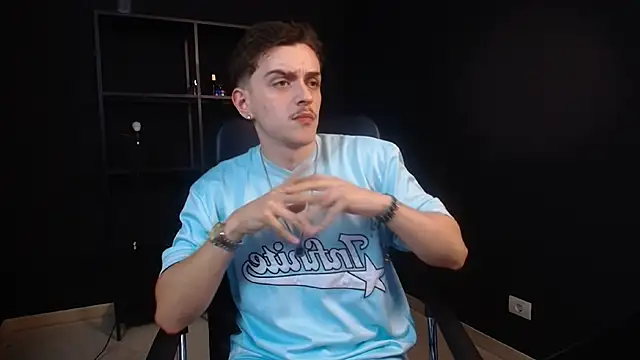 FelixStarkk Live XXX Chat