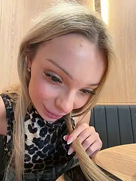 Chat XXX en directo de HannaXLove