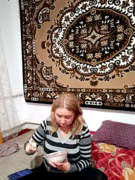 Онлайн чат XXX Koketka_nelegal_