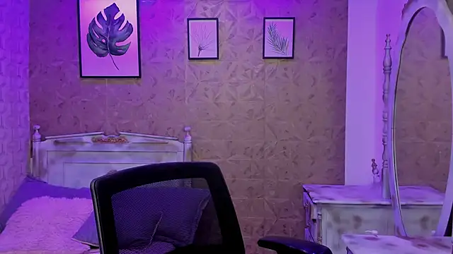 Онлайн чат XXX Dali_collin