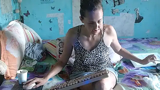 Онлайн чат XXX brighteyes77