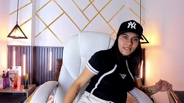 Chat XXX en directo de MadisonYoung000