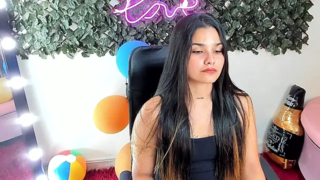 Chat XXX en directo de DestinyHills