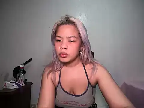 Tina_Slick Obrolan Langsung XXX