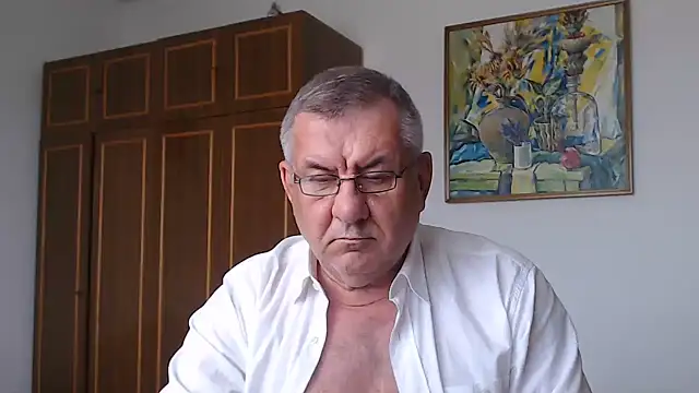 XXX chat uživo modela machomale3
