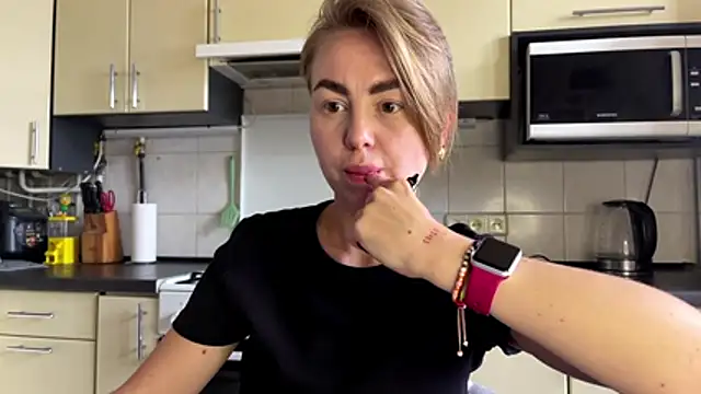 MartaLuna_ Chat XXX in diretta