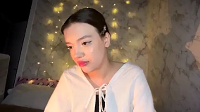 Онлайн чат XXX Jennifer_Jenny_