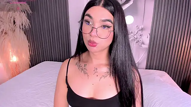 Czat XXX na żywo – RoseCassie