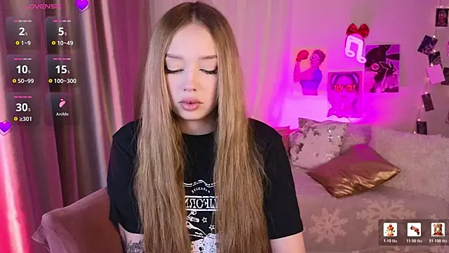 Онлайн чат XXX MellisaHoward