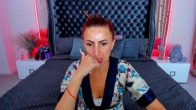 Chat XXX en directo de Rebecca_Diamond