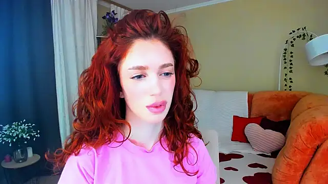 Онлайн чат XXX ChristinaConteeree