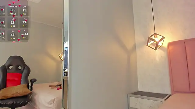 Živý XXX chat SUNNYCYRUS
