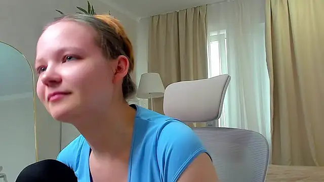 NaomiFess – Live XXX-chat