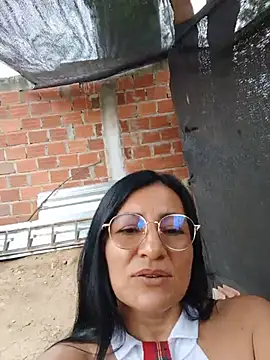 Онлайн чат XXX maturexxxnaughty