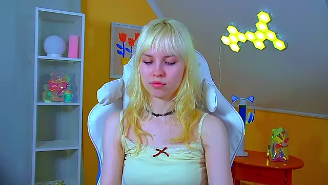 HannahHollis: απευθείας συνομιλία ΧΧΧ