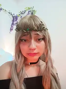 Онлайн чат XXX saki_nyanwn