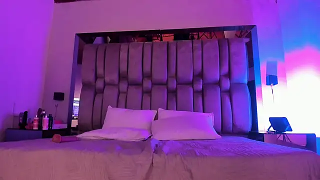 Онлайн чат XXX NikkySmiith