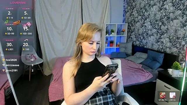 Онлайн чат XXX Laila_Blarr