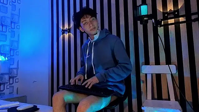 دردشة Twink_Sebas7 الجنسية المباشرة