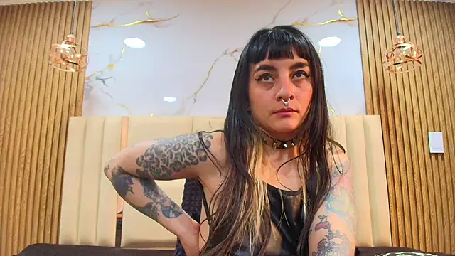 Онлайн чат XXX Naughty_Kittenm