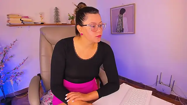 Czat XXX na żywo – Chanelll_Taylorr_