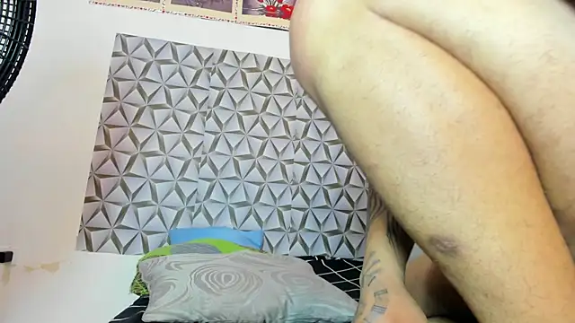 Chat XXX ao vivo de Benjamin_lich