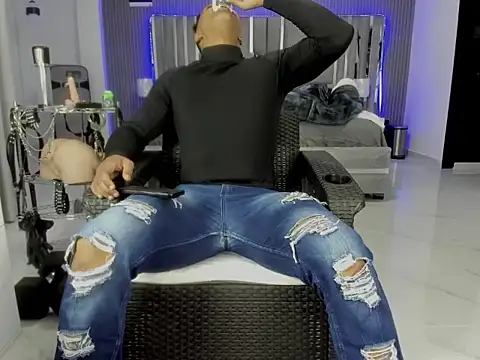 Chat XXX Live master_leather