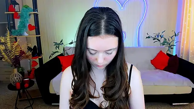 AlluringLookk Adlı Modelin Canlı XXX Sohbeti