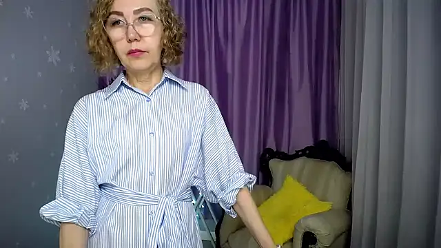 دردشة queen_a_n_i الجنسية المباشرة