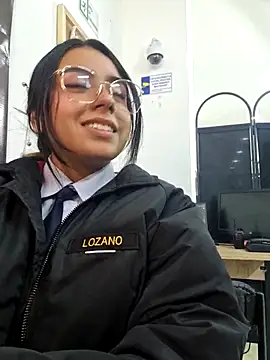 Angela__05 élő XXX-chatje